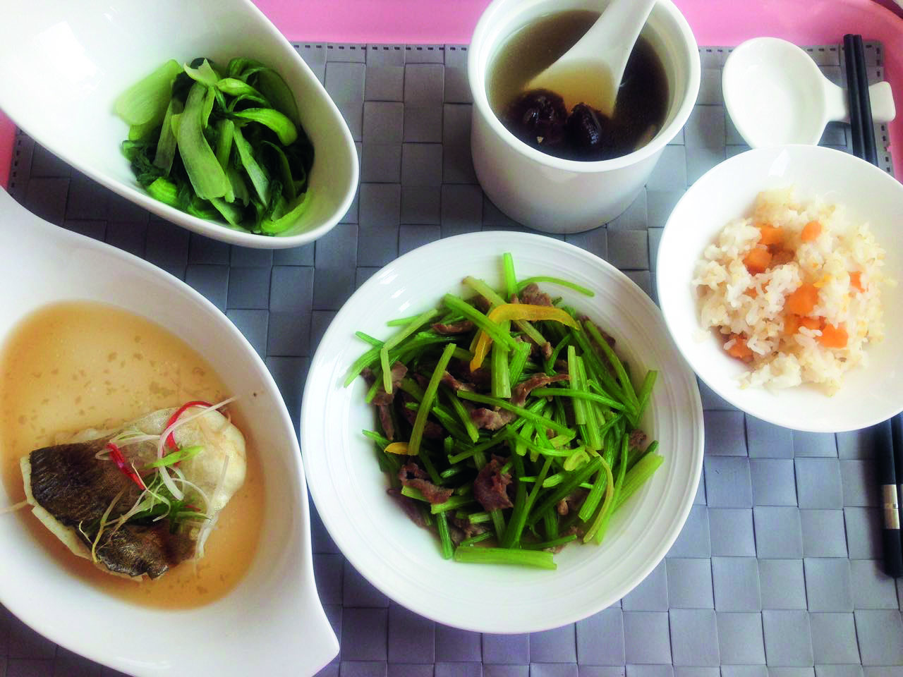 一个月减掉25斤的美食,月子餐30天食谱月子点心