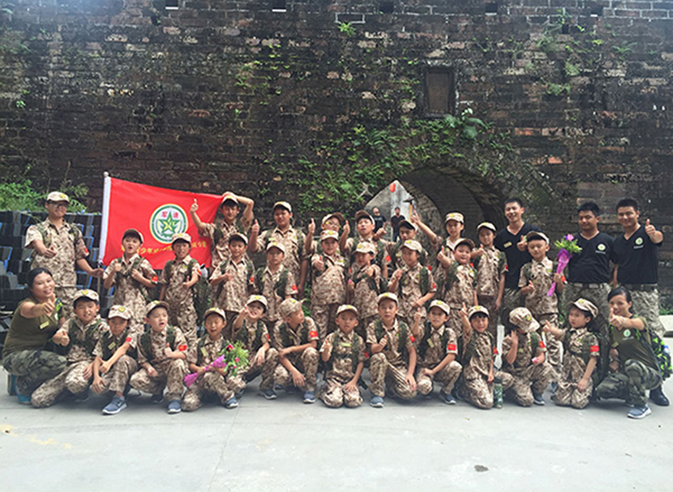 俄罗斯少年格斗队训练,俄罗斯少年搏击训练视频