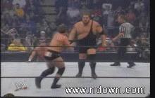 wwe招式在实战中的作用,wwe在现实最实用的招式