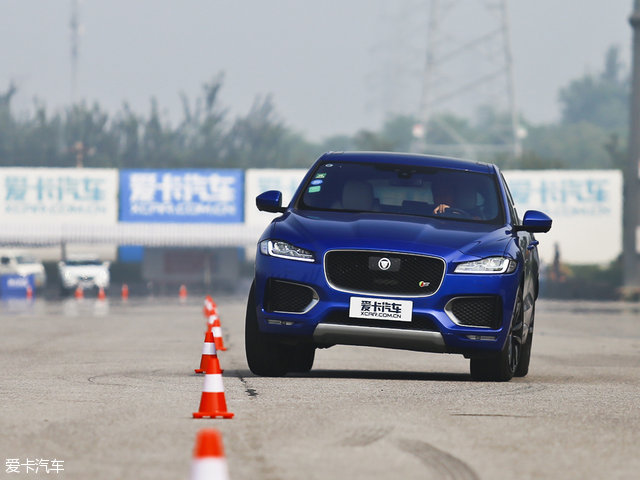 f-pace对比xc60,fpace和x4推荐哪款呢