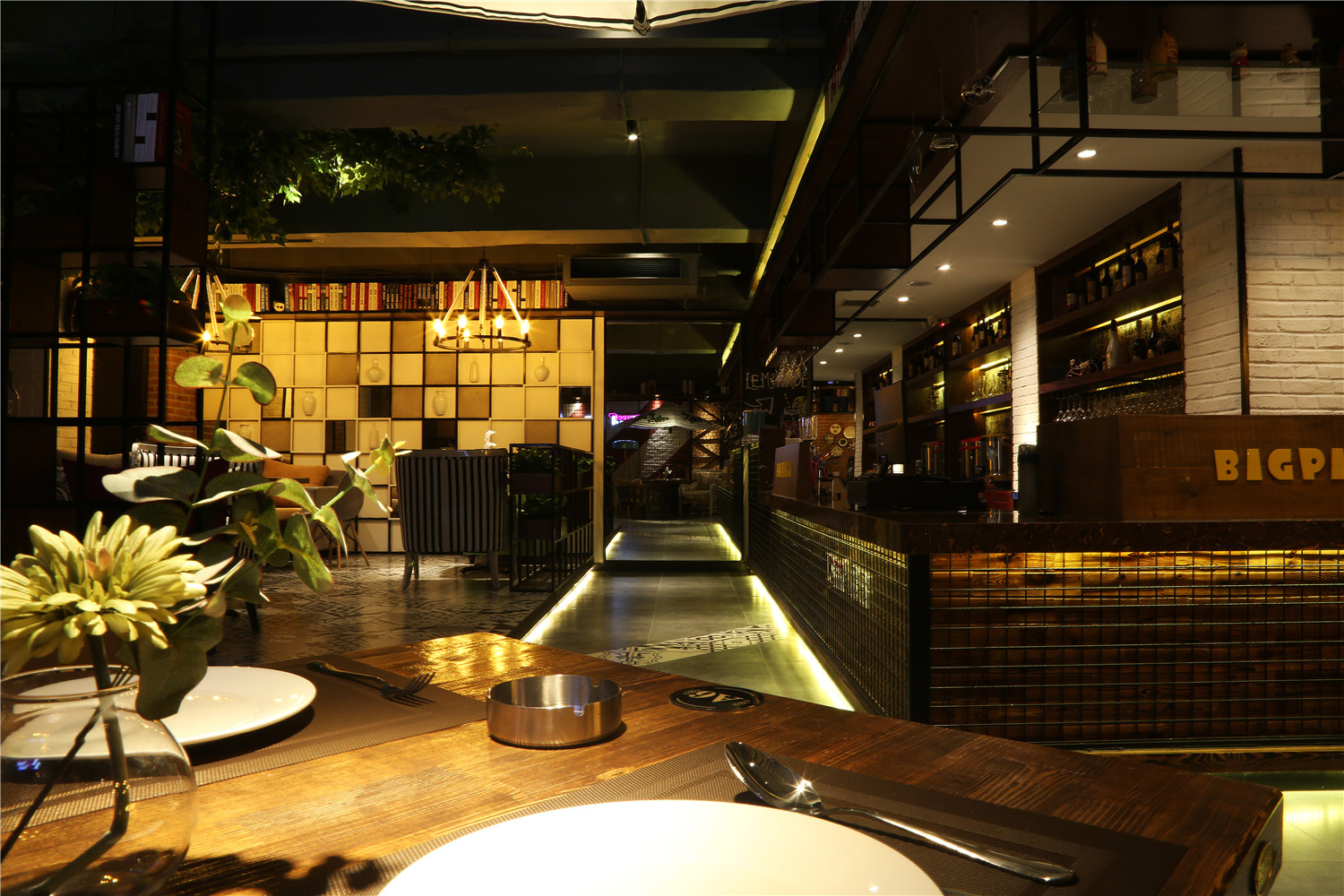 意式风情西餐厅设计,高逼格西餐厅设计