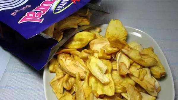 十大网红零食必买,爆款零食排行榜你吃过哪几种