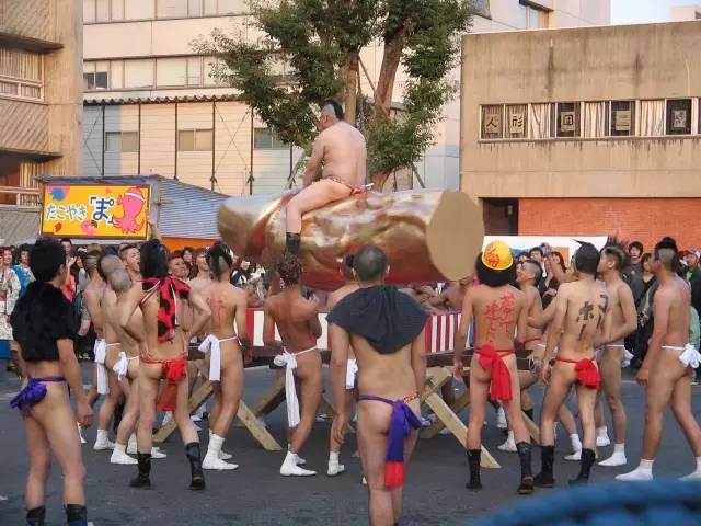 还有什么能比日本武藏野美术大学更疯狂？