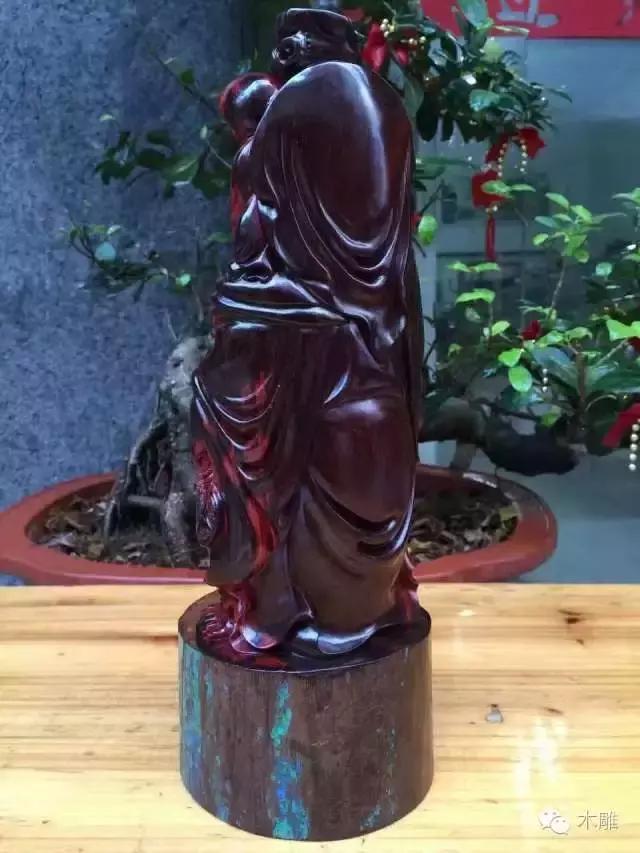 带星星的手串都是什么材质,小叶紫檀带星星是真的吗