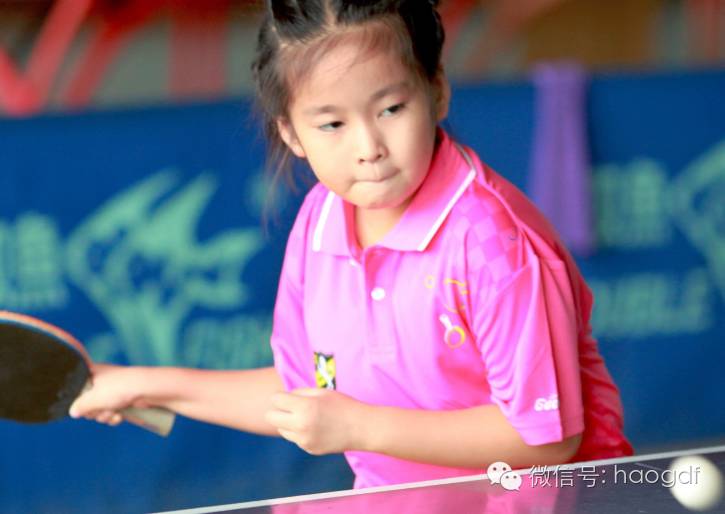 小孩胳膊脱臼了怎么办快速恢复,小孩胳膊脱臼复位教程视频