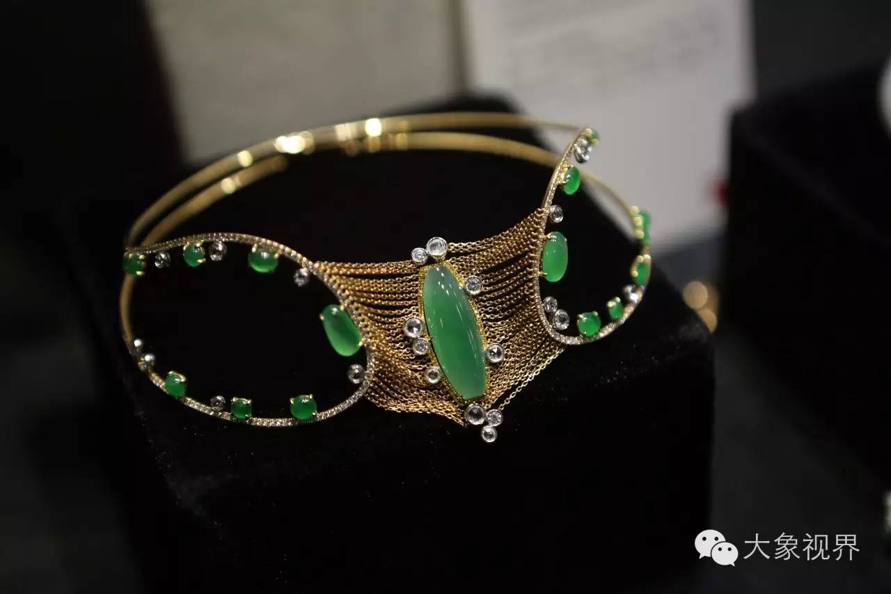 美艳洋模带您私家欧洲之旅！