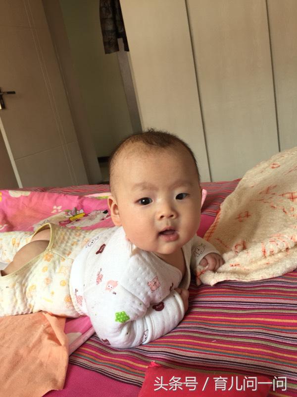 现在的宝宝为什么大多数长湿疹,宝宝从出生到一岁身上有干性湿疹