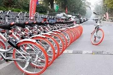 上海人骑共享自行车,现在上海共享单车怎样使用