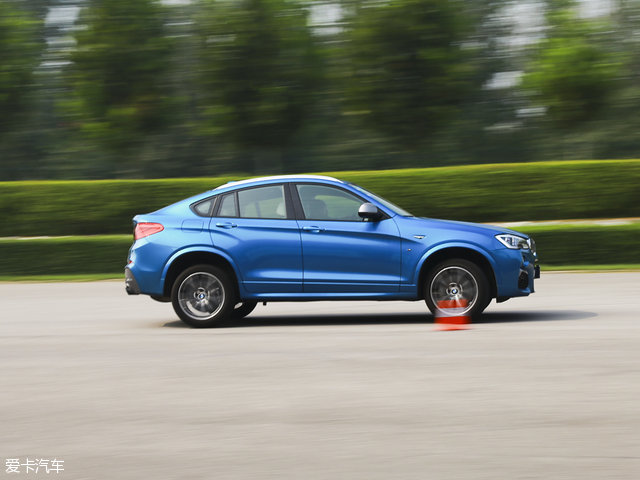 f-pace对比xc60,fpace和x4推荐哪款呢