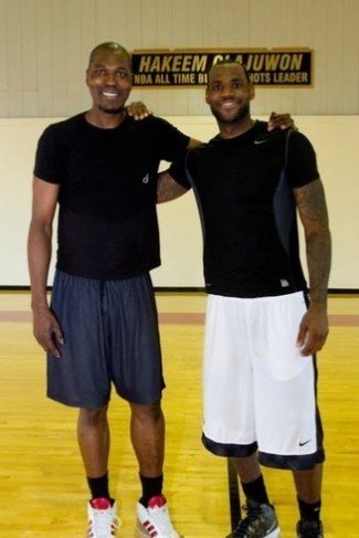 奥拉朱旺练科比梦幻脚步,四大巨星科比