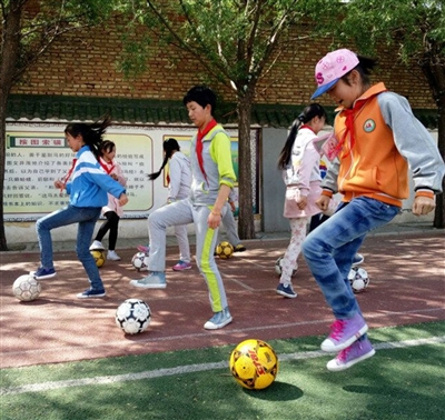 南川东路小学西宁,南川东路小学