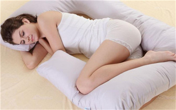 自然流产是缘还是孽,无声无息自己流产怎么回事