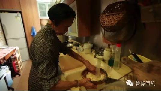 黄蓉小龙女杨过,黄蓉与黄药师和小龙女