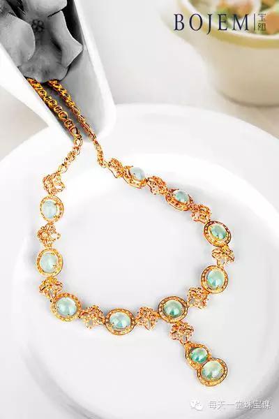 过年前应该买什么,过年了多买点黄金首饰