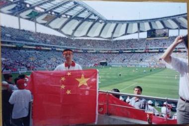 容州球迷故事——一个容州人30年的坚守与期盼，追随足球的坚持