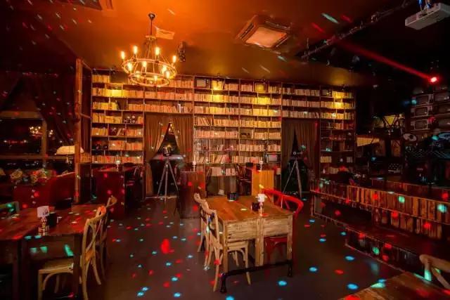 肇庆岩前村全景图,肇庆岩前村土豪村