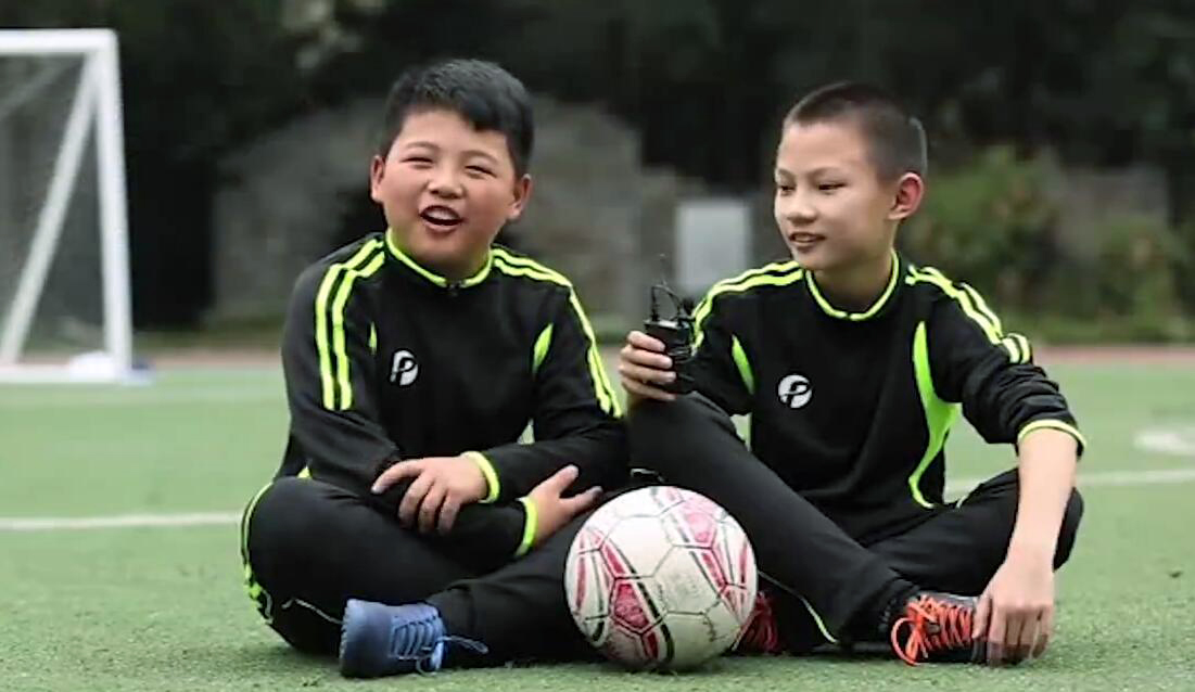 黎教练展示讲解,黎教练现场教学