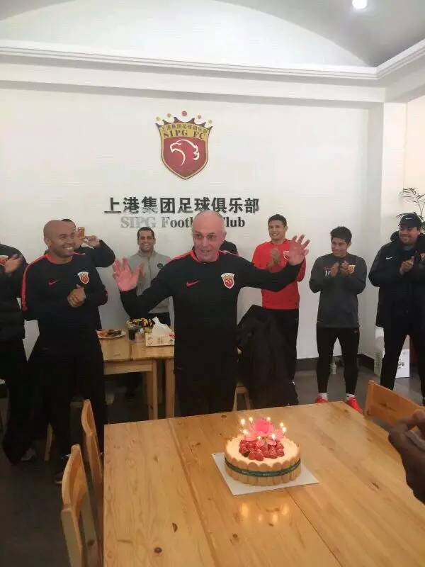 上港备战最新消息,上港2019年亚冠赛程表