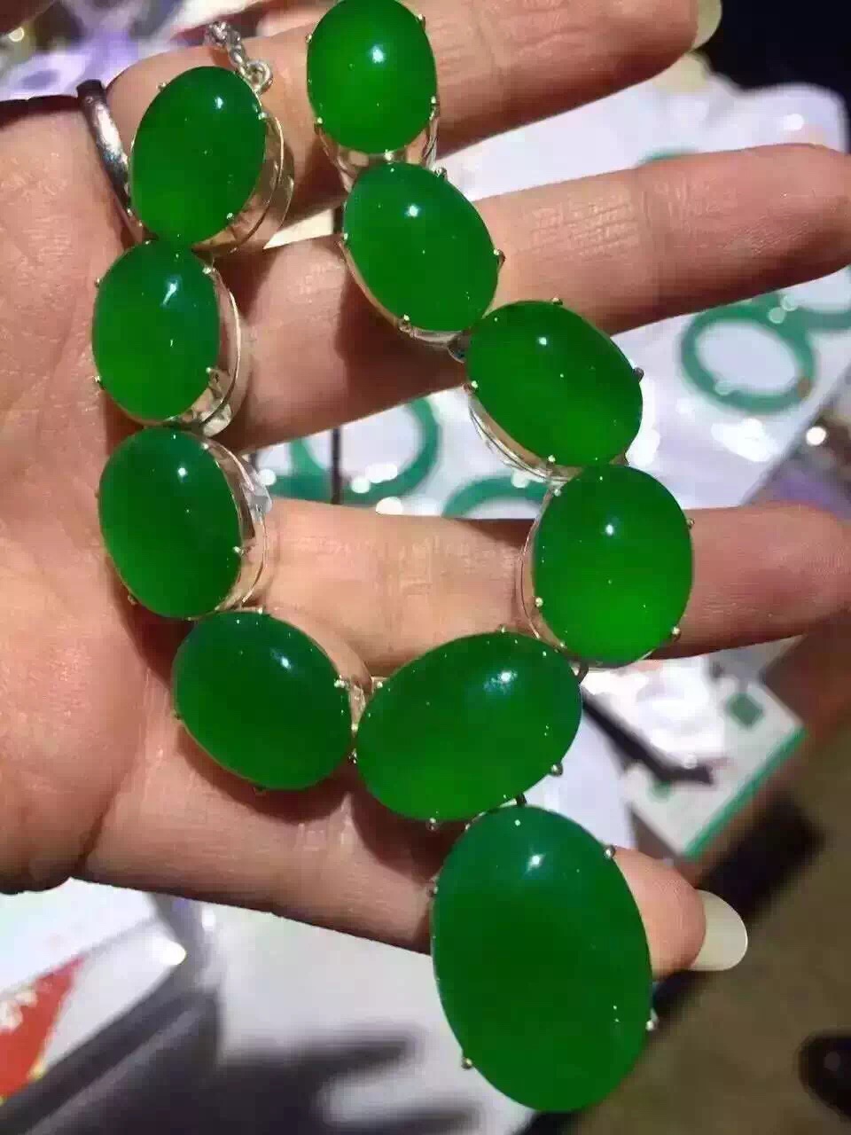 春晚飞天女艺人,龙年春晚女明星