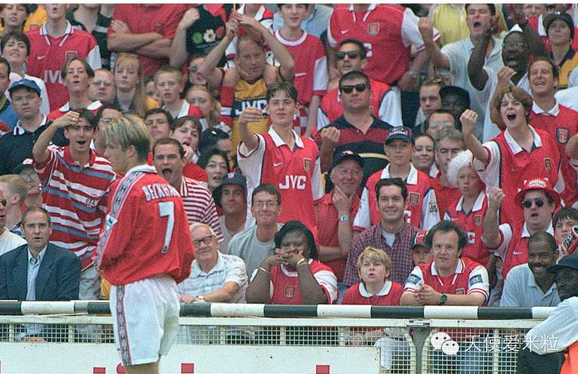 贝克汉姆一家度假最新,贝克汉姆一家六口颜值逆天