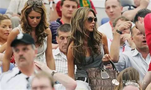 贝克汉姆一家度假最新,贝克汉姆一家六口颜值逆天