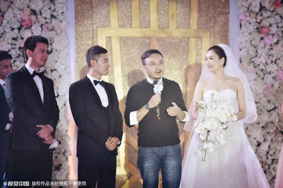 情人节，前国脚少的了几个“渣男”？那英临产，对浪子高峰死心