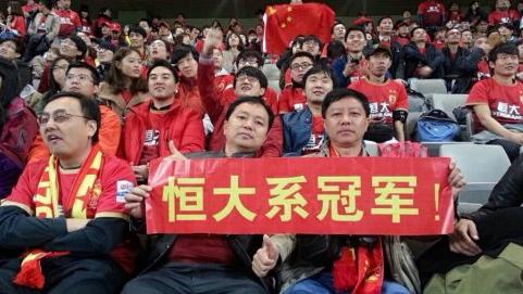 容州球迷故事——一个容州人30年的坚守与期盼，追随足球的坚持