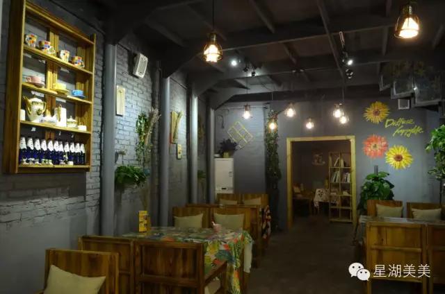 肇庆岩前村全景图,肇庆岩前村土豪村