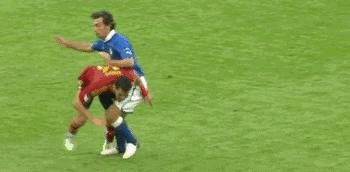 盘点足坛那些不可思议的奇迹,足坛十大独门绝技盘点