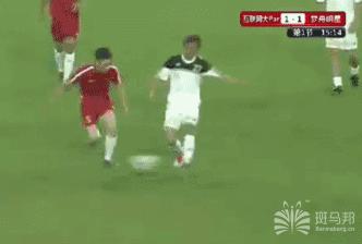 鹿晗踢球什么水平,鹿晗踢球球水平