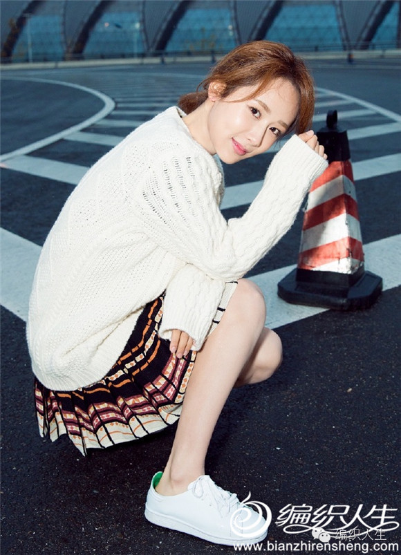 怎样用旧毛线织时尚毛衣 (毛衣柔软保暖)