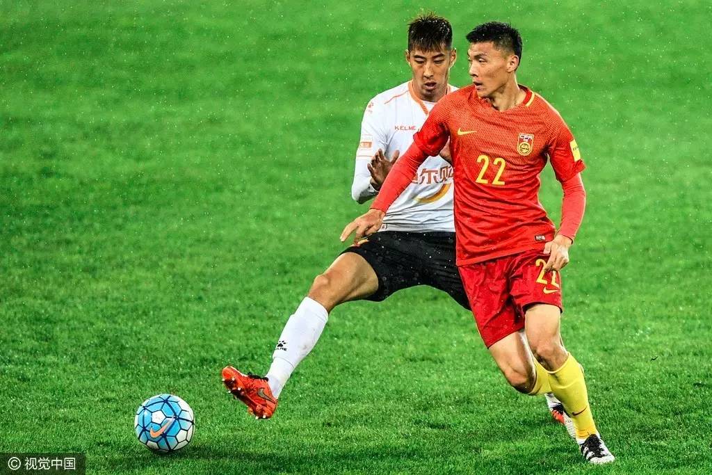 国足高光时刻胜卡塔尔,国足精彩进球