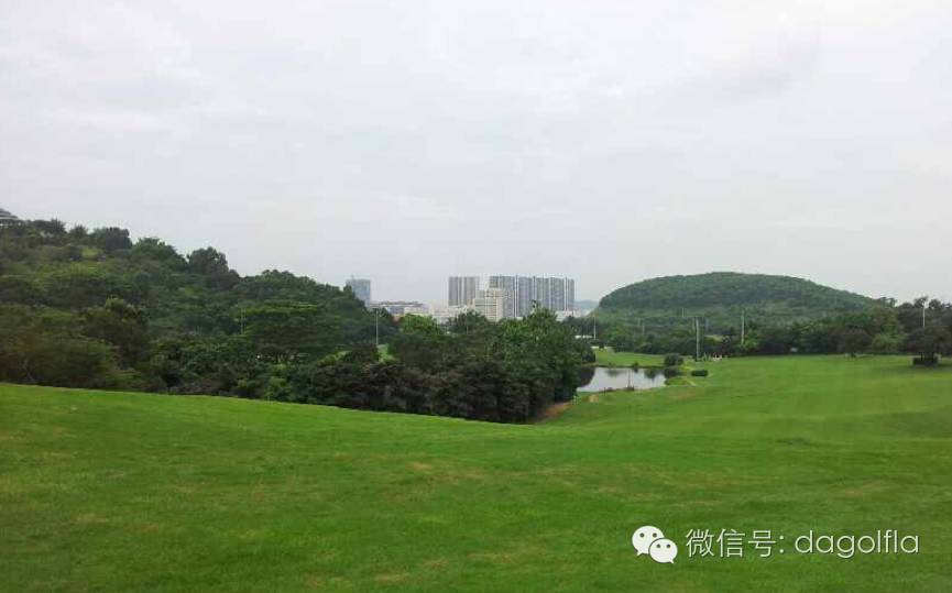 团购高尔夫练习场,高尔夫球优惠活动