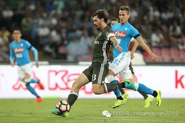 米兰对阵罗马蒙特拉进四球,蒙特拉米兰下战重回正轨