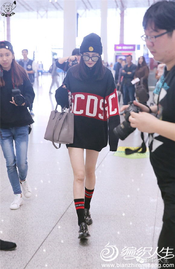 怎样用旧毛线织时尚毛衣 (毛衣柔软保暖)