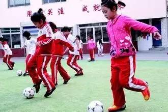 北京中考足球考试标准视频,北京体育中考足球测试标准