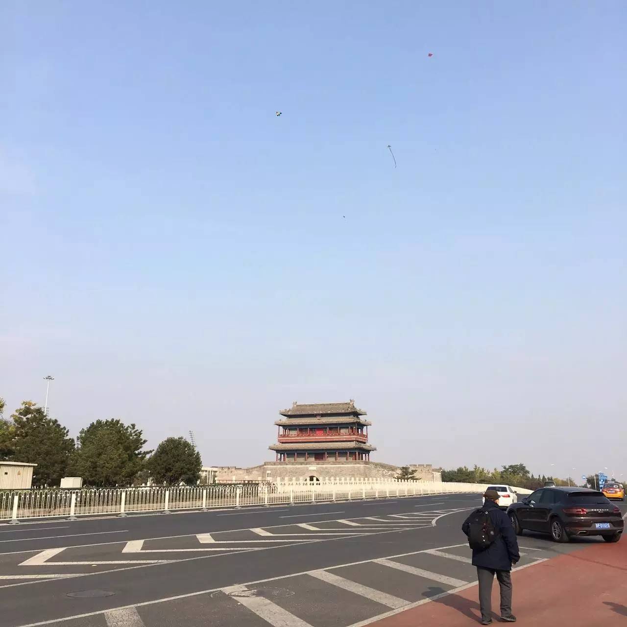 礼拜五神经*能官**症|单读