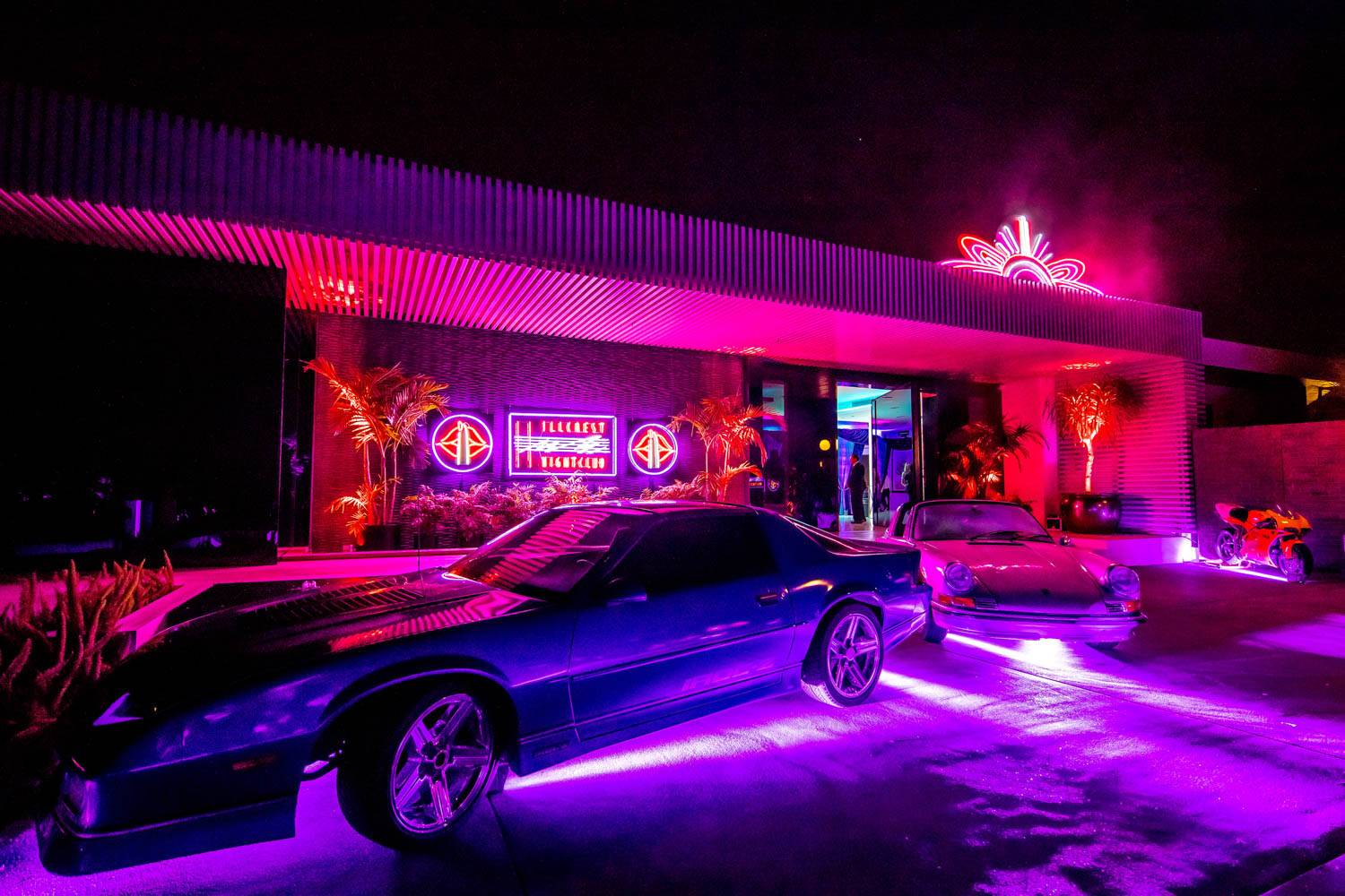 还敢骂人死胖子？身价89亿的程序员告诉你：胖，照样比你浪！