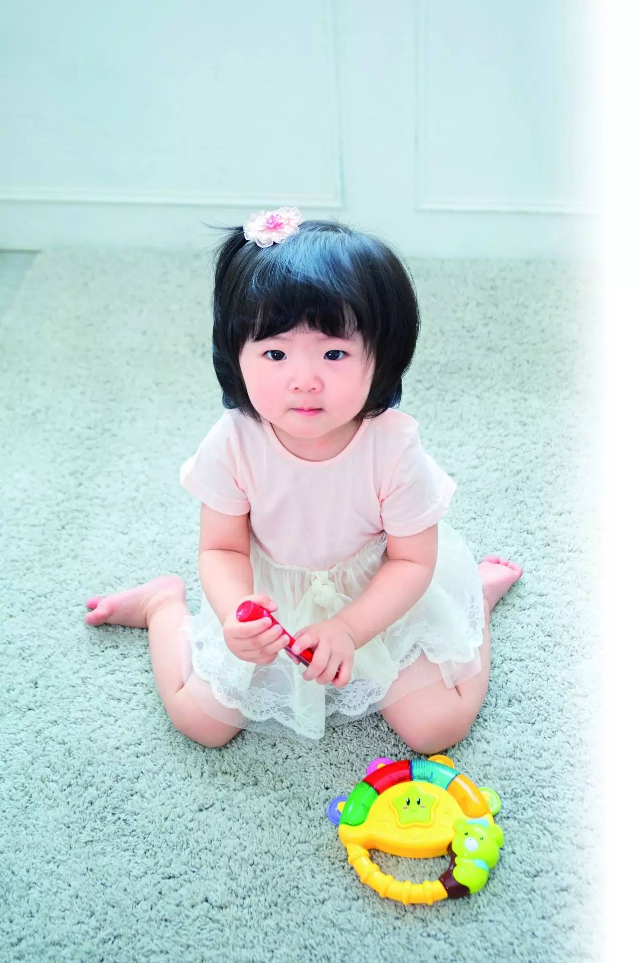 弄清让人焦虑惶恐的，宝宝暂时性W坐姿