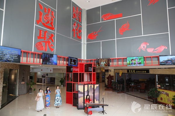 每日“最”新闻：最壕公司过生日，群发股票“拉痛恨”|长沙网