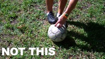 足球贴皮技巧,足球教学射门贴地