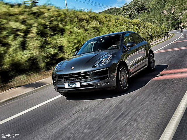 f-pace对比xc60,fpace和x4推荐哪款呢