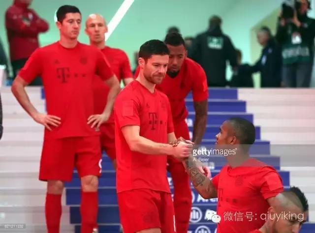 今晚拜仁穿什么颜色的球衣,拜仁新客场球衣被曝