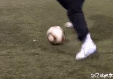 足球控球必学十大技巧,足球怎么练控球运球