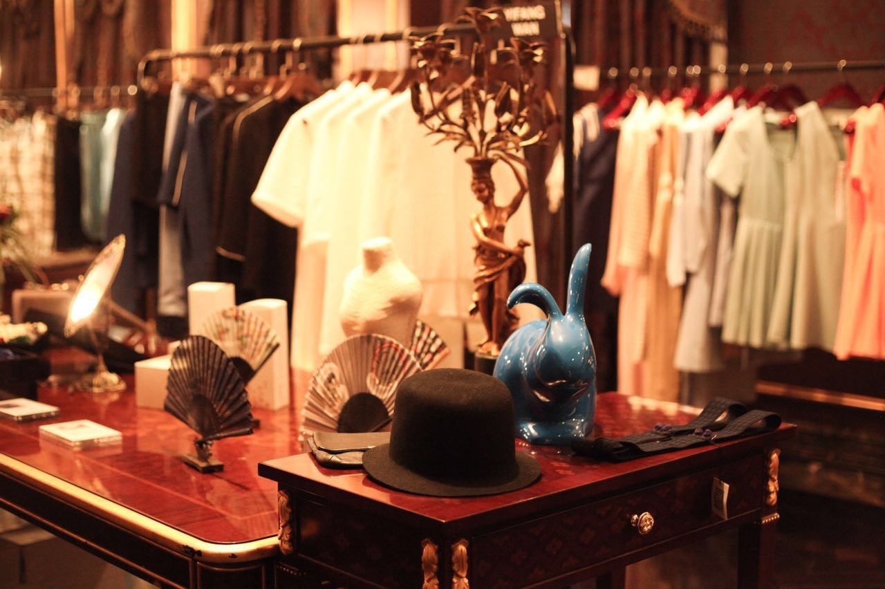 为了了解什么是好物，她3年时间把自己家所有家具摆设换了3遍