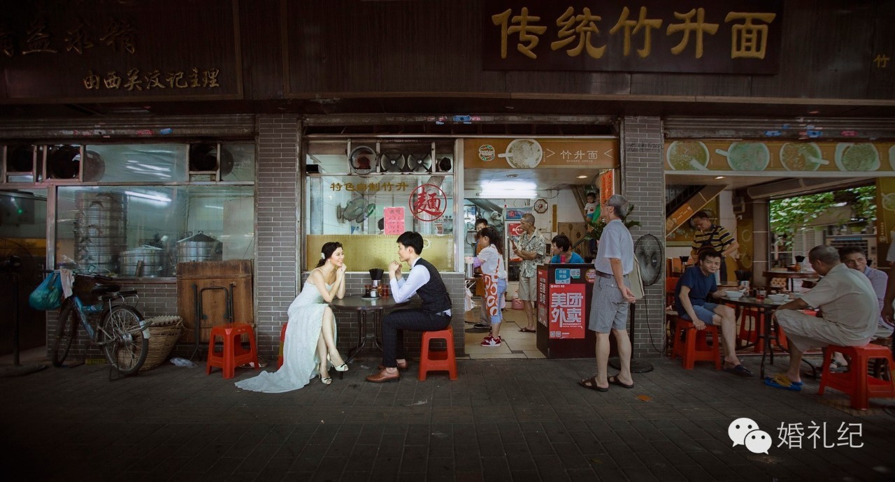 在哪里拍的婚纱照最好看,最大的一张婚纱照放在哪里最合适