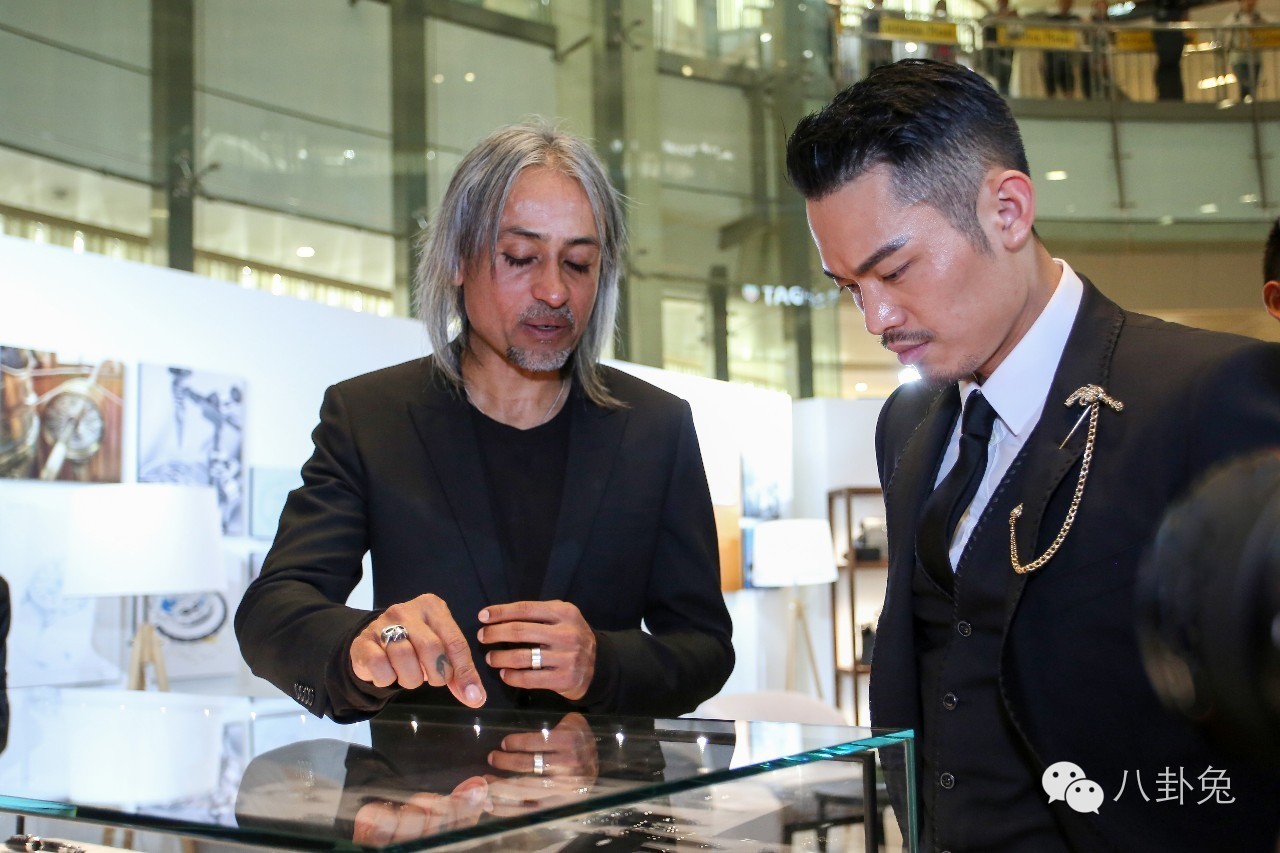 万宝龙出过智能手表,万宝龙时光行者手表林丹纪念款