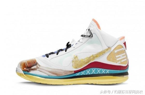 运动鞋怎么清洗不伤鞋子,如何清洗运动鞋上的污渍