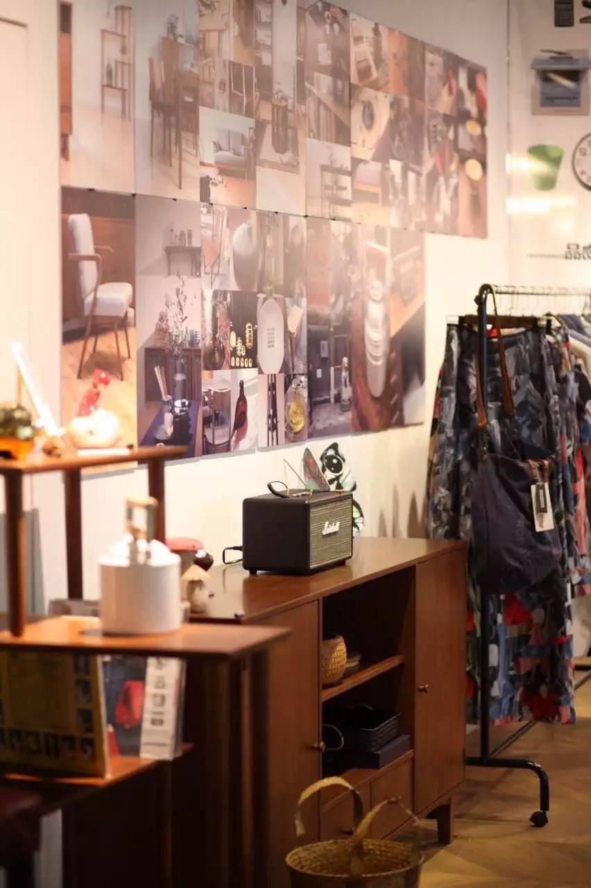 为了了解什么是好物，她3年时间把自己家所有家具摆设换了3遍