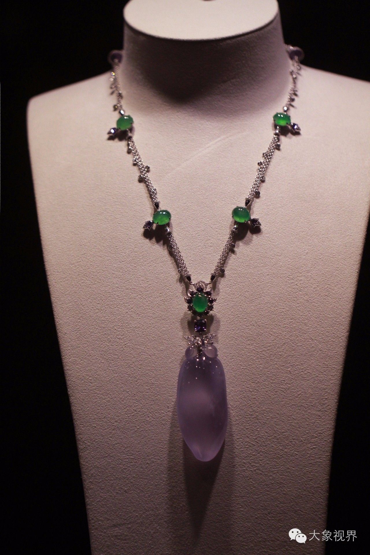 美艳洋模带您私家欧洲之旅！